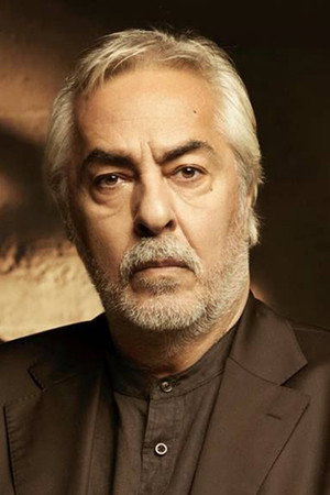 Rutkay Aziz portrait