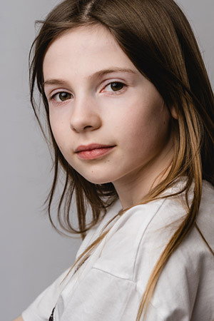 Zoë Baier portrait