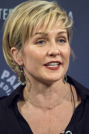 Amy Carlson portrait