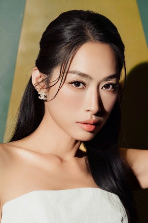 Quỳnh Thy portrait