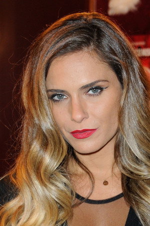 Clara Morgane portrait