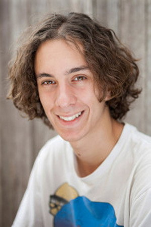 Ari Kwasner-Catsi portrait