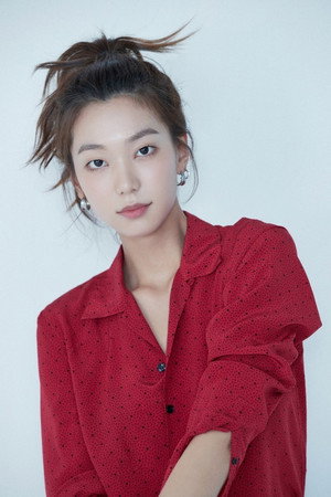Lee Ho-jung portrait