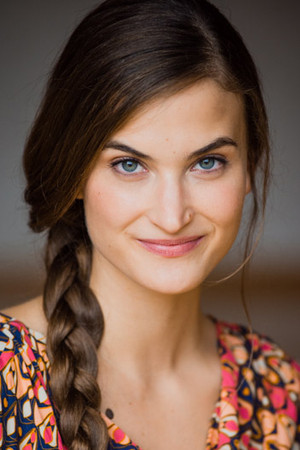 Gabrielle Côté portrait