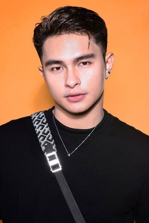 Tim Tuppil portrait