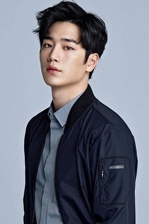 Seo Kang-joon portrait