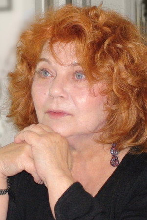 Cécile Vassort portrait