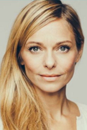 Signe Anastassia Mannov portrait