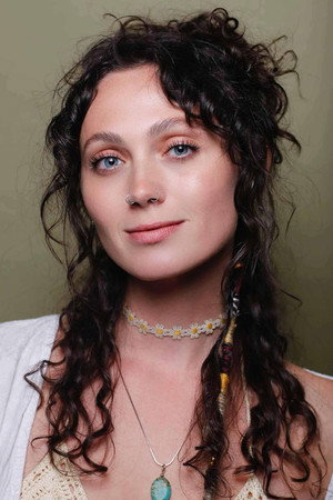 Alana Schoen portrait