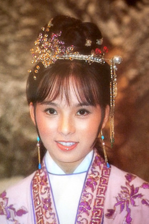 Chu Hoi-Ling portrait