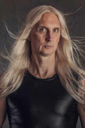 Oscar Dronjak portrait