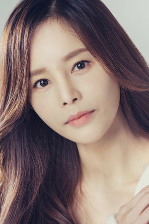 Lee Young-ah portrait