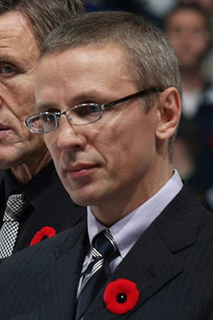 Igor Larionov portrait
