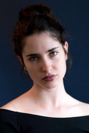 Neomi Harari portrait