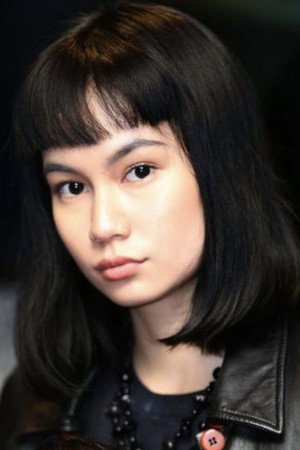 Regina Rengganis portrait