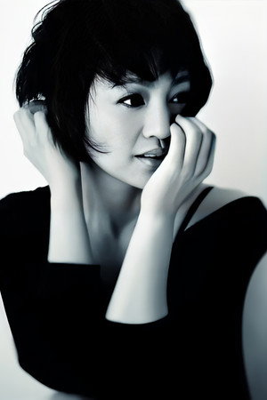 Luo Haiqiong portrait