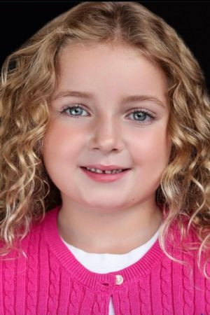 Ava Monroe Tadross portrait