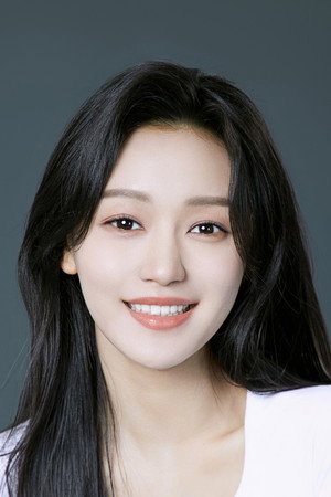 Sun Yiran portrait