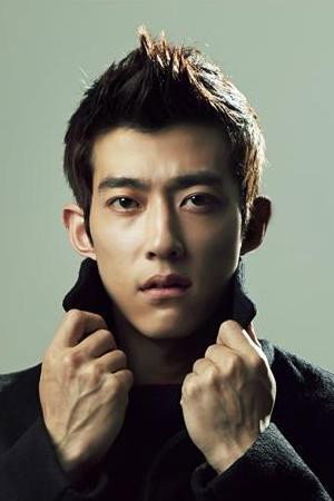 Jung Hyun-jin portrait