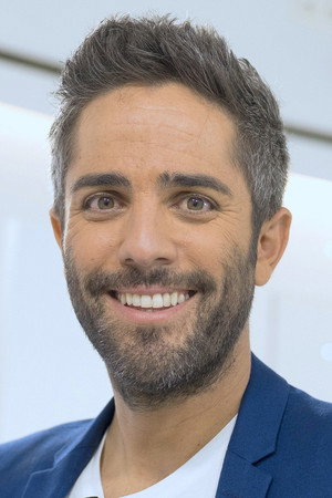 Roberto Leal portrait