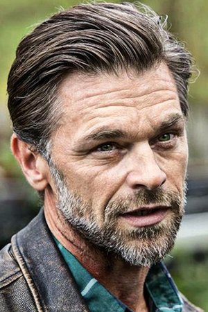 Ian Tracey portrait