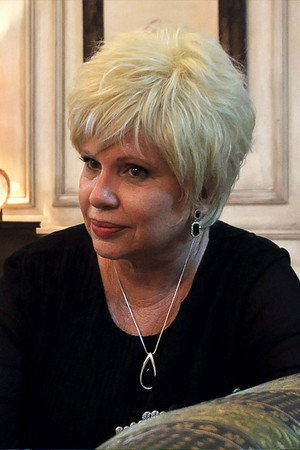 Isabel Santos portrait