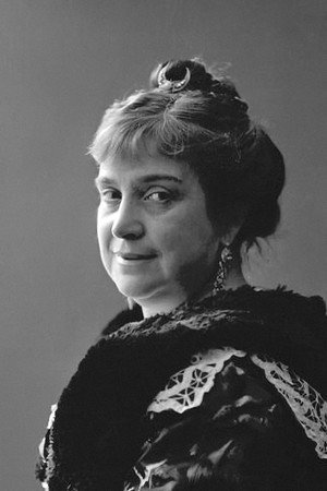 Lucília Simões portrait