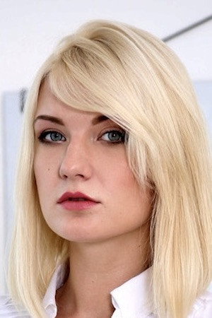 Bree Haze portrait