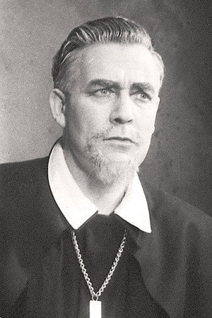Harald Heide Steen portrait