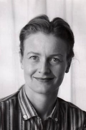 Cate Bauer portrait