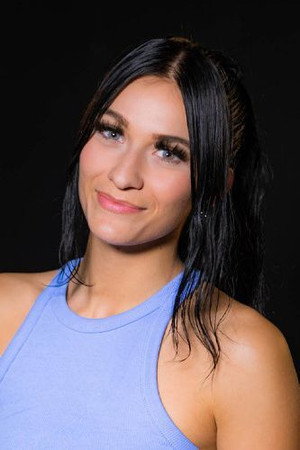 Samantha Creams portrait