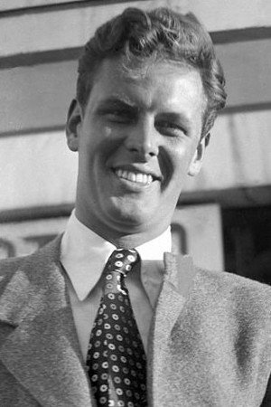 Bill Edwards portrait
