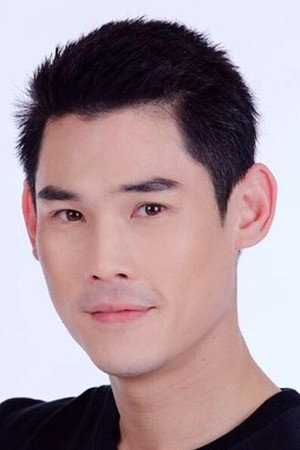 Kan Kantathavorn portrait
