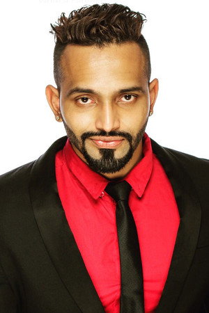 Vinod Mohana Sundaram portrait
