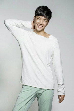 Ji Min-hyuk portrait