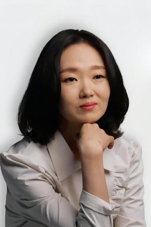 Lee Bong-ryeon portrait