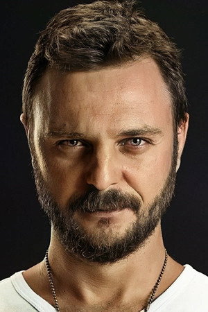 Ogün Kaptanoğlu portrait