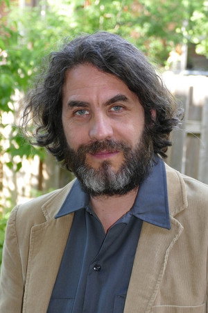 Noël Mitrani portrait