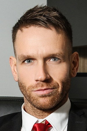 Kit Cohen portrait