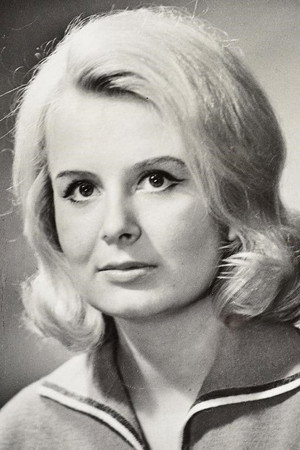 Eve Kivi portrait