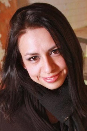 Linda Nieves portrait