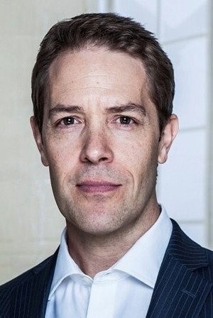 Dan MacKay portrait