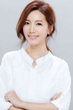 Penny Lin portrait
