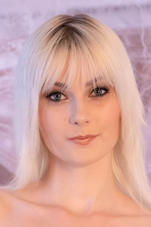 Miss Melissa portrait