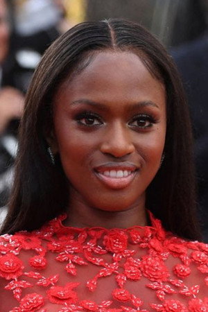 Maïmouna Doucouré portrait