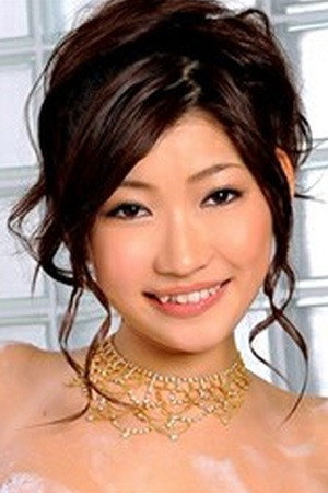 Karin Kusunoki portrait