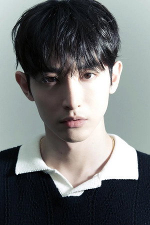 Lee Soo-hyuk portrait