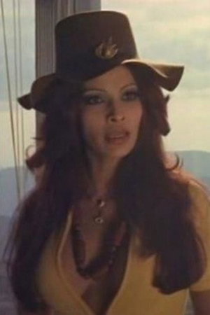 Mona Ibrahim portrait