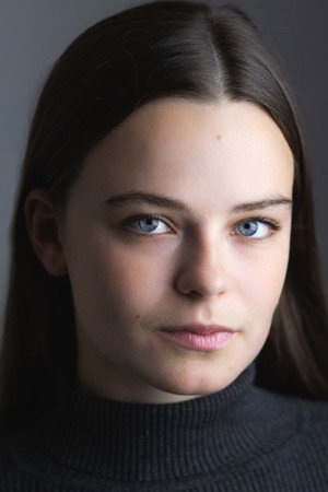 Alaïs Lawson portrait