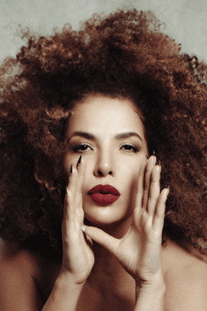 Vanessa da Mata portrait